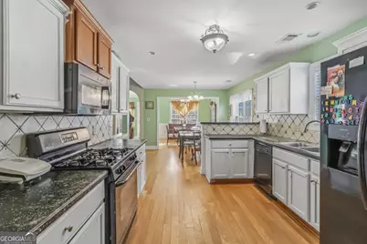 2280 Hickory Station Circle, Snellville, GA 30078 - Photo 10