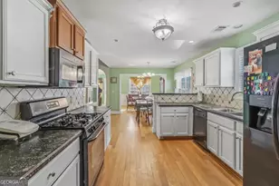 2280 Hickory Station Cir, Snellville, GA 30078 - Photo 10