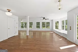 231 Stornoway Dr, Clayton, GA 30525 - Photo 10