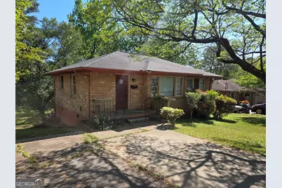 677 Shellnut Dr, Forest Park, GA 30297 - Photo 1