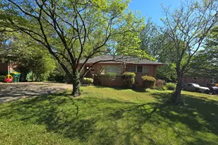 677 Shellnut Dr, Forest Park, GA 30297 - Photo 14