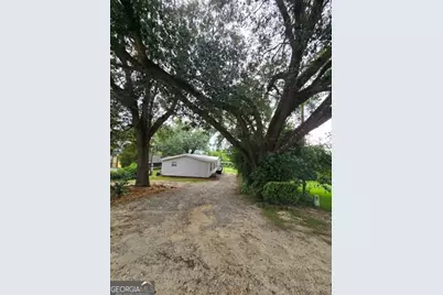 2826 Lakeview Drive, Donalsonville, GA 39845 - Photo 2