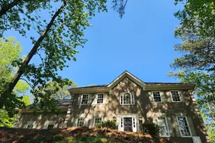 7635 Blandford Pl, Sandy Springs, GA 30350 - Photo 6