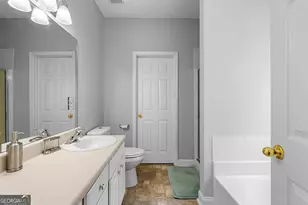 35 S Robin Ln, Newnan, GA 30263 - Photo 20