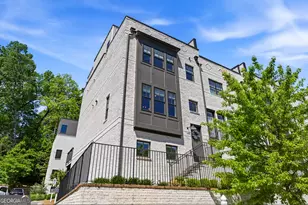 1801 Huntington Hill Ln NW, Atlanta, GA 30309 - Photo 2