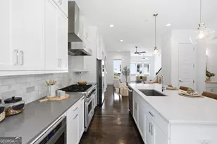 1801 Huntington Hill Ln NW, Atlanta, GA 30309 - Photo 12
