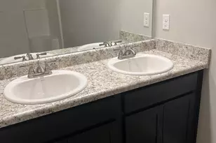 627 Overlook Rd, Walnut Grove, GA 30014 - Photo 8