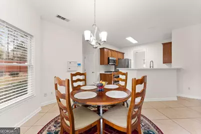 1023 White Fox Run, Lawrenceville, GA 30045 - Photo 14