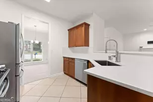 1023 White Fox Run, Lawrenceville, GA 30045 - Photo 18