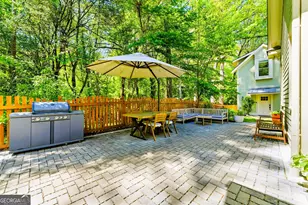 104 Fairview St, Decatur, GA 30030 - Photo 26