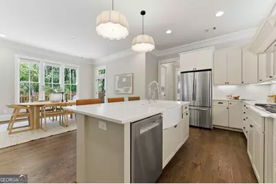 104 Fairview Street, Decatur, GA 30030 - Photo 12