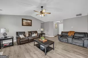 163 Ridgeland Dr, Maysville, GA 30558 - Photo 6