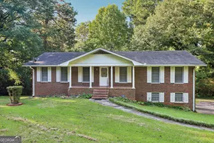 742 Verde Dr, Riverdale, GA 30274 - Photo 1