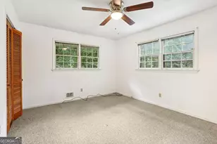 742 Verde Dr, Riverdale, GA 30274 - Photo 16