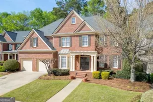 295 Crown Vetch Ln, Alpharetta, GA 30005 - Photo 2