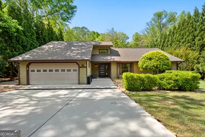 538 Pinegate Road, Peachtree City, GA 30269 - Photo 2