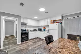 603 E 1st Ave, Cordele, GA 31015 - Photo 4