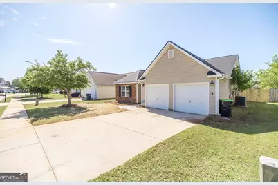 229 Burr Drive, Byron, GA 31008 - Photo 2