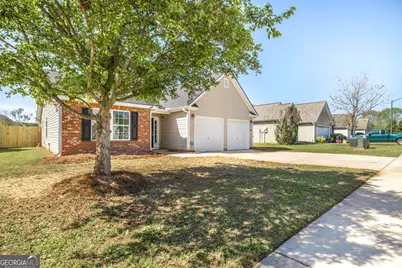 229 Burr Drive, Byron, GA 31008 - Photo 4