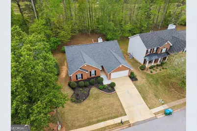 1316 Mandalay Court SW, Lilburn, GA 30047 - Photo 2