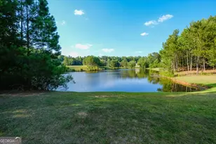 727 Latrobe Way, Macon, GA 31220 - Photo 2