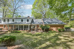 2087 Starfire Dr NE, Atlanta, GA 30345 - Photo 38