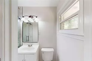 8 Larose Dr SW, Marietta, GA 30060 - Photo 24