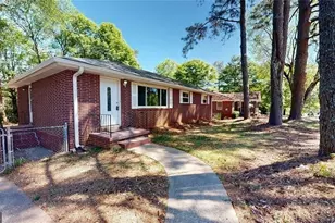 8 Larose Dr SW, Marietta, GA 30060 - Photo 2