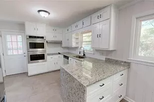 8 Larose Dr SW, Marietta, GA 30060 - Photo 14