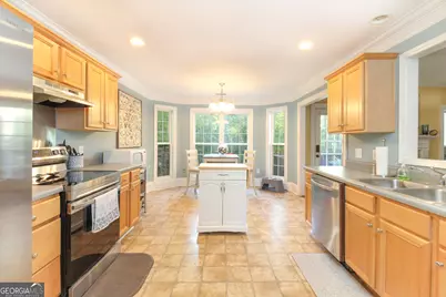 268 E Creek Bend, Athens, GA 30605 - Photo 4