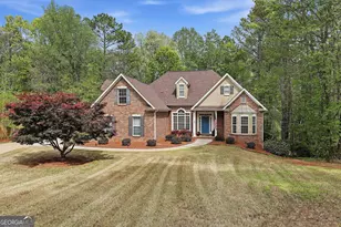 25 Lyndhurst Way, Sharpsburg, GA 30277 - Photo 4