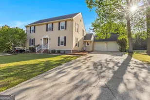 106 S Oaks Ln, Warner Robins, GA 31088 - Photo 2