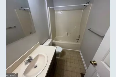 106 110 Northwoods Drive, Lagrange, GA 30241 - Photo 6