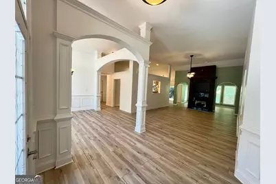 708 York View Drive, Auburn, GA 30011 - Photo 8