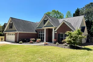 708 York View Dr, Auburn, GA 30011 - Photo 2