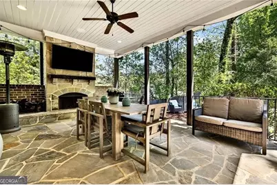 1116 Dawn View Lane NW, Atlanta, GA 30327 - Photo 18