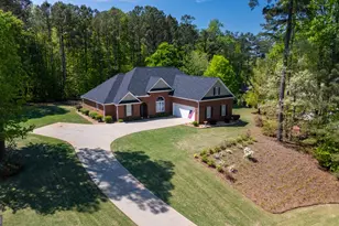 124 Riverbluff Dr, Lagrange, GA 30240 - Photo 1