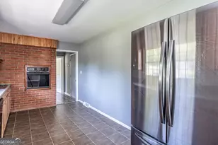 33 Lady Marian Dr NE, Rome, GA 30161 - Photo 8