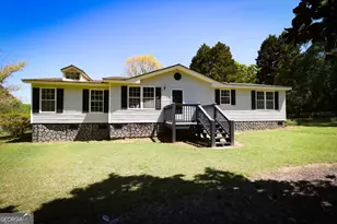 140 Milner St, Meansville, GA 30256 - Photo 36