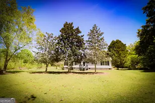 140 Milner St, Meansville, GA 30256 - Photo 30