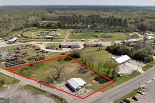 131 South Jackson, Hawkinsville, GA 31036 - Photo 1