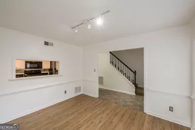 9070 Cobbler Court, Roswell, GA 30076 - Photo 6