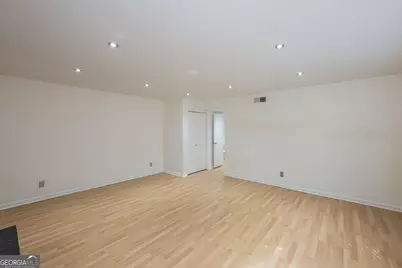 9070 Cobbler Court, Roswell, GA 30076 - Photo 12