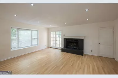 9070 Cobbler Court, Roswell, GA 30076 - Photo 10
