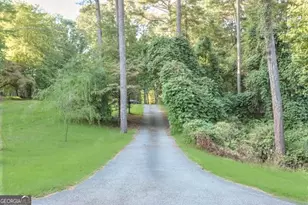 2203 Arbor Hill Rd, Canton, GA 30115 - Photo 4