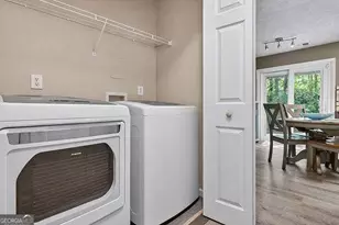 1936 Hidden Valley Dr SW, Marietta, GA 30008 - Photo 16