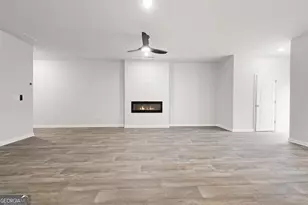 3636 Parkway James Dr, Snellville, GA 30039 - Photo 4