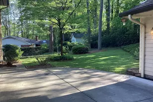 3056 Nottaway Ct, Atlanta, GA 30341 - Photo 6