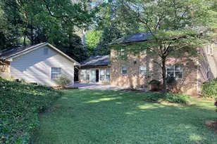 3056 Nottaway Ct, Atlanta, GA 30341 - Photo 4