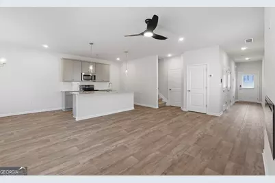3648 Parkway James Drive, Snellville, GA 30039 - Photo 8